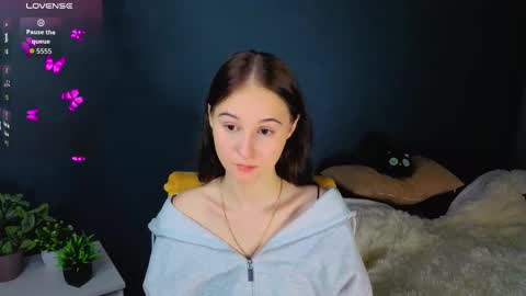 Snapshot of mary_smit chatting on September 24, 8:15 pm mary online show from September 24, 8:15 pm