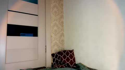 Anna online show from January 22, 7:14 am