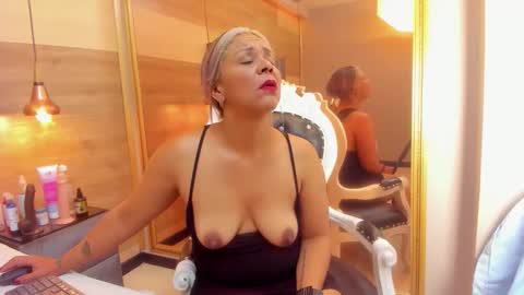 maryhawkey online show from March 23, 12:32 pm