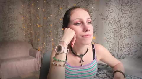 Mary Lou online show from June 28, 5:03 am