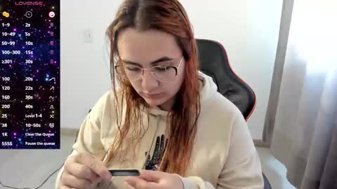 Dulce Maria online show from November 4, 5:14 pm