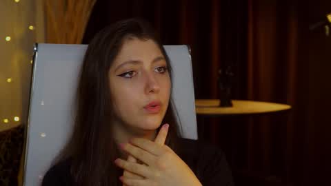 Mary Miller online show from September 19, 10:52 am