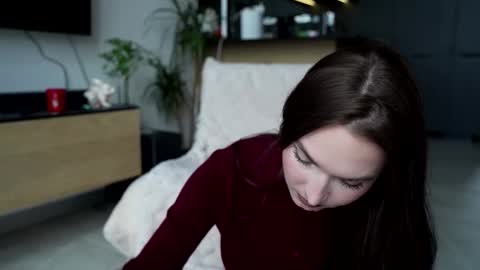 Marina online show from December 1, 11:41 am