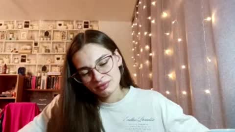 Kelly online show from March 19, 12:21 pm