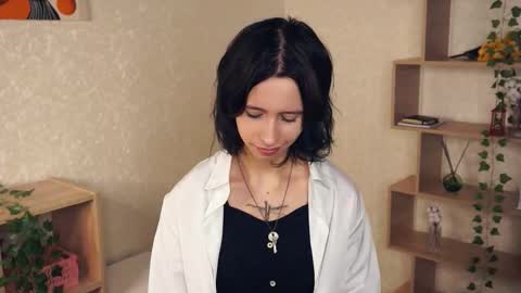 Emily online show from January 15, 8:28 pm