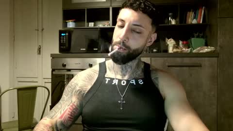 masculineguy69 online show from May 19, 11:45 pm