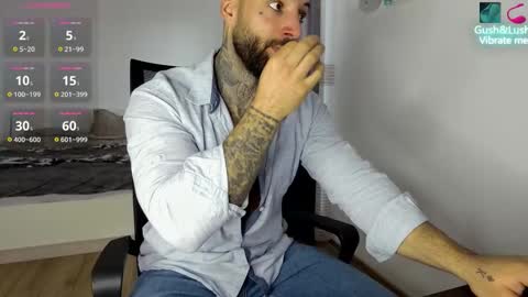 masculineguy69 online show from November 22, 8:46 am