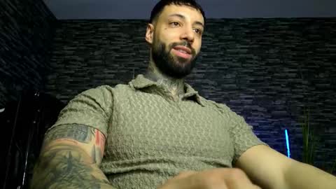 masculineguy69 online show from March 27, 9:05 pm