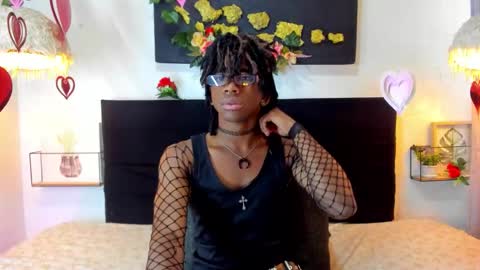 MARSHALL LEE online show from February 12, 8:01 pm