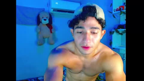 Snapshot of mask_david chatting on September 16, 2:46 am mask_david online show from September 16, 2:46 am