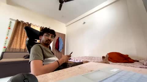 Mask Boy online show from February 27, 6:24 am