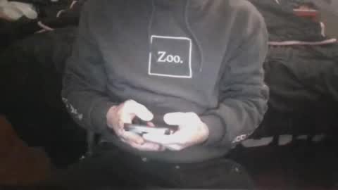 maskeddude69 online show from December 15, 5:53 pm