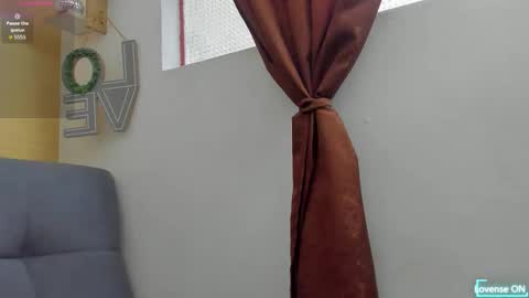 Scarlet  online show from October 4, 10:29 pm