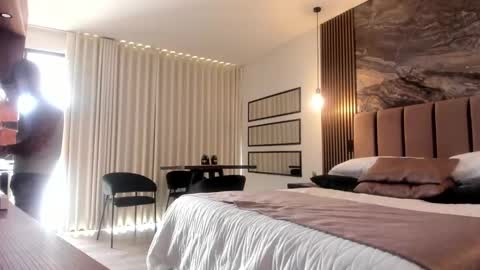 Mason Andre online show from February 8, 2:49 pm