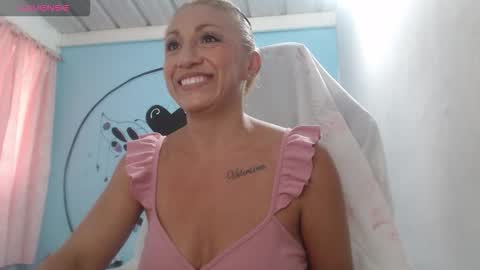 massiel ferreti online show from November 11, 10:34 pm