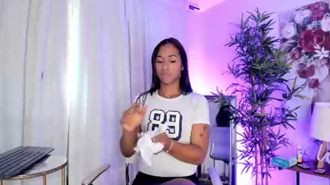 massielhot online show from June 27, 8:48 pm