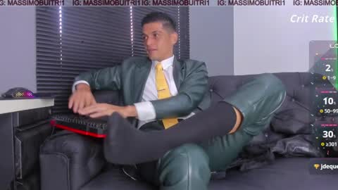 I am Massimo online show from April 1, 1:41 pm