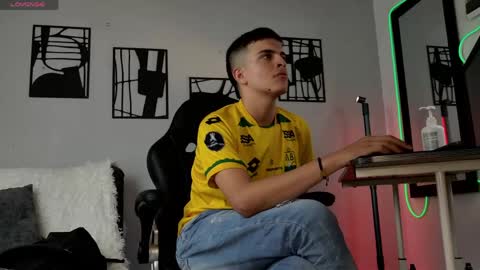  Massimo Greco online show from April 13, 9:08 pm