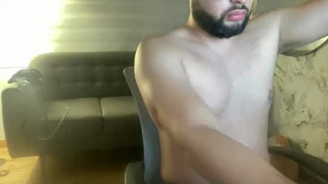 massimolee online show from July 26, 4:10 am