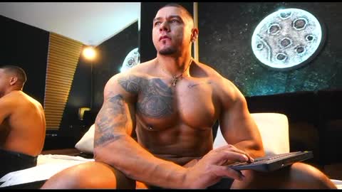 massimowalton2 online show from November 2, 12:05 pm