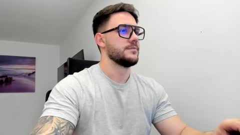 Alex online show from December 4, 7:08 am