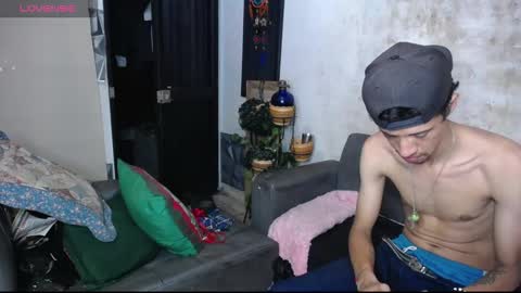 master and sumisse online show from November 15, 10:06 am