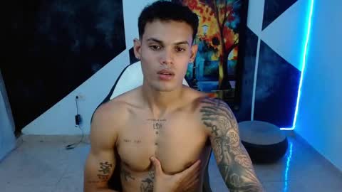 master_black777 online show from February 26, 6:22 pm