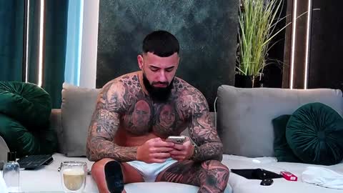 masterkingofmuscle online show from January 24, 7:08 am