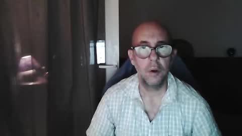 Snapshot of mat11efou chatting on September 30, 7:02 pm mat11efou online show from September 30, 7:02 pm
