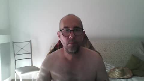 Snapshot of mat11efou chatting on September 16, 3:37 pm mat11efou online show from September 16, 3:37 pm
