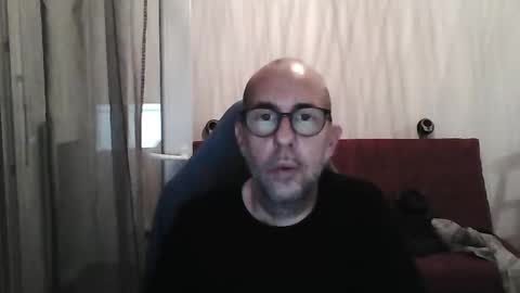 Snapshot of mat11efou chatting on October 8, 6:47 pm mat11efou online show from October 8, 6:47 pm