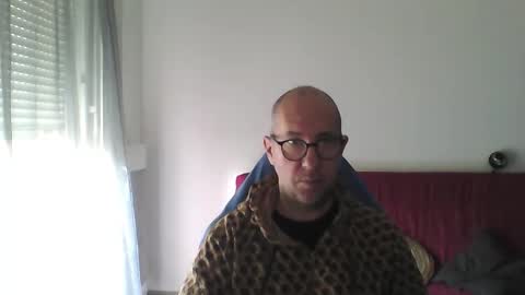 Snapshot of mat11efou chatting on October 13, 11:34 am mat11efou online show from October 13, 11:34 am