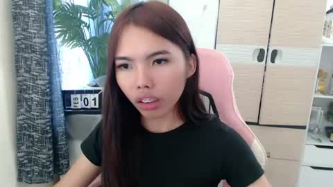 matcha_latte33 online show from February 1, 5:04 am