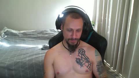 Snapshot of matchy666 chatting on January 29, 5:19 am Matchy online show from January 29, 5:19 am