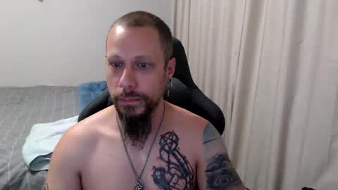 Snapshot of matchy666 chatting on October 24, 8:04 am Matchy online show from October 24, 8:04 am