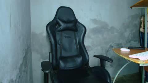 matteo online show from April 18, 3:08 am