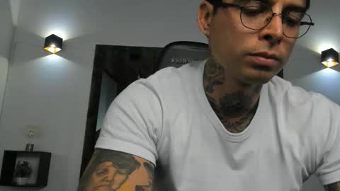 Snapshot of mateo_dilucajs1 chatting on October 4, 10:51 pm mateo_dilucajs1 online show from October 4, 10:51 pm