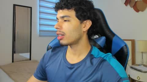 Matt online show from February 9, 3:56 pm