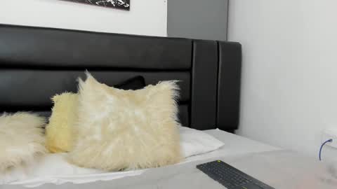 mathewboy2 online show from February 1, 12:02 pm