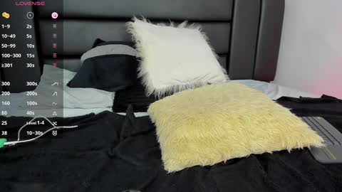 mathewboy2 online show from March 26, 12:54 pm