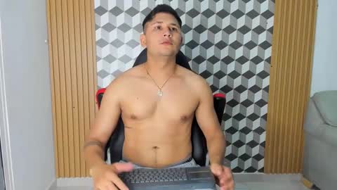 mathias cocks online show from February 5, 9:50 pm