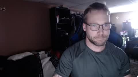 Math online show from January 3, 4:27 pm