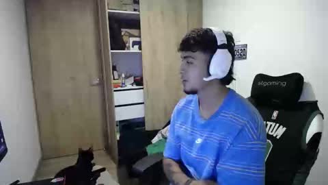 matias online show from October 31, 6:47 am