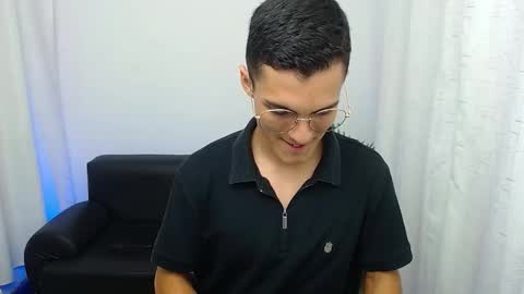 Matias online show from November 14, 5:04 pm