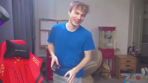 Matt Cash online show from March 1, 2:05 am