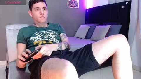 ---Matteo--- online show from January 6, 4:16 am