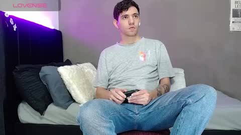 ---Matteo--- online show from March 26, 9:03 am