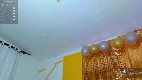 Snapshot of matthewboy_ chatting on January 26, 7:42 am MatthewBoy online show from January 26, 7:42 am