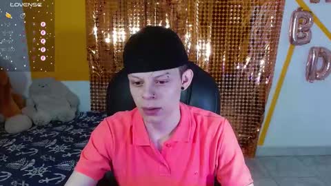 Snapshot of matthewboy_ chatting on January 27, 4:30 am MatthewBoy online show from January 27, 4:30 am