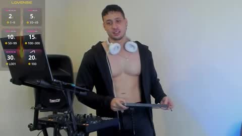 mattsaill_ online show from September 11, 1:51 am